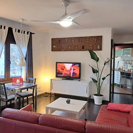 Barcelona Playa Badalona Y Metro Apartment Luaran gambar