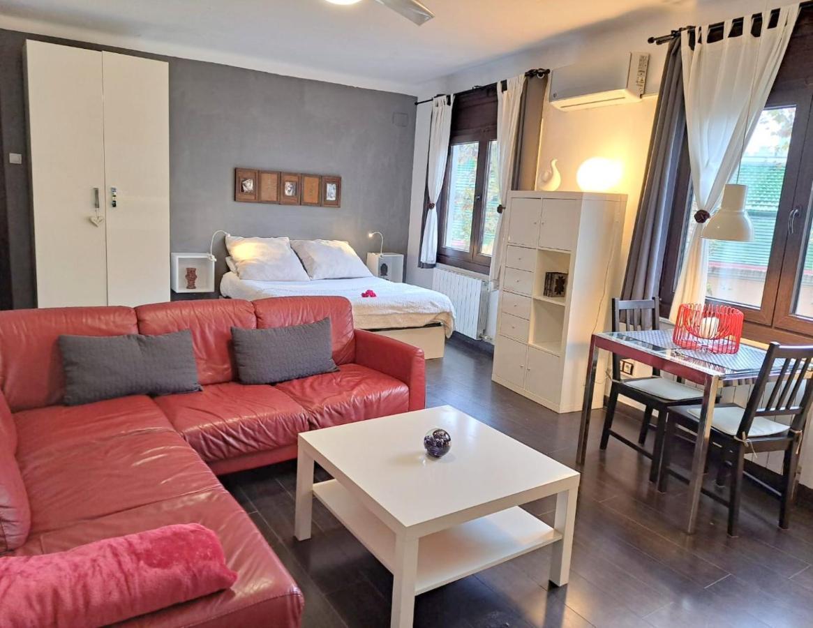 Barcelona Playa Badalona Y Metro Apartment Luaran gambar
